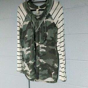 Boutique lace up front shirt